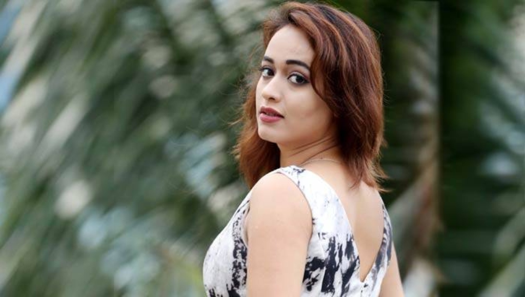 অহনা ঘুমাতে পারছেন না শামীমের কারণে