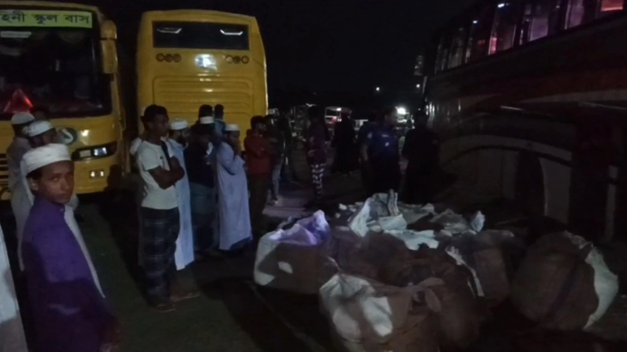 এবার তিন পদের ২৮ মণ মাছ জব্দ রাতে বাস থামিয়ে