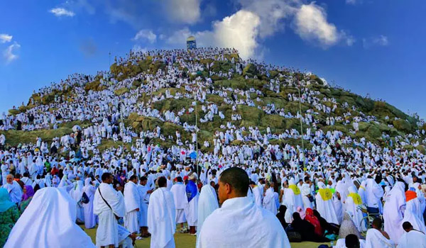 আজ পবিত্র হজ