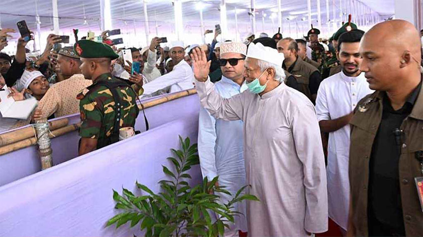 স্যার আপনাকে ৫ বছর চাই, দালালদের কথা শুনবেন না